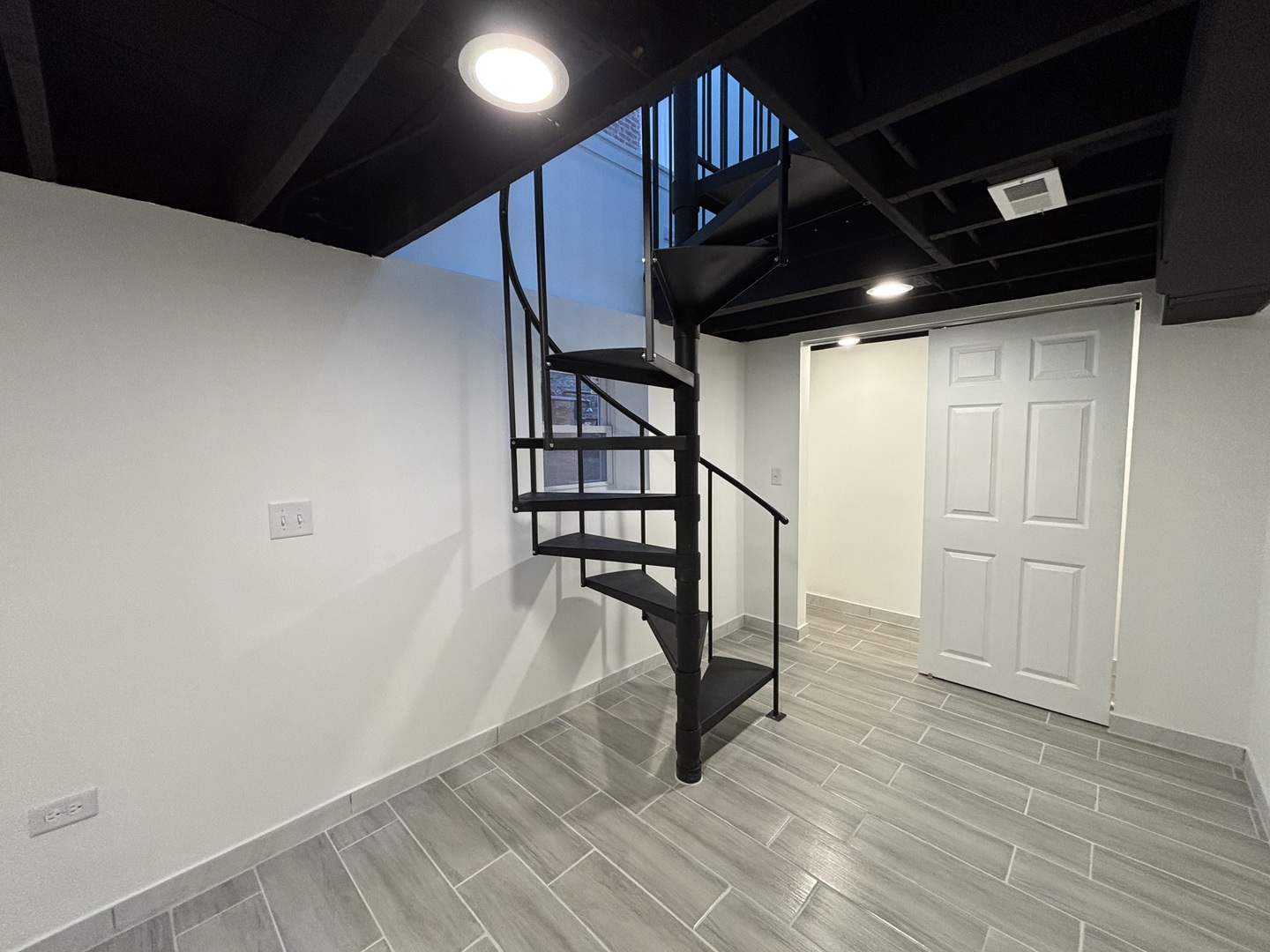 MLS #MRD12503835 image #43