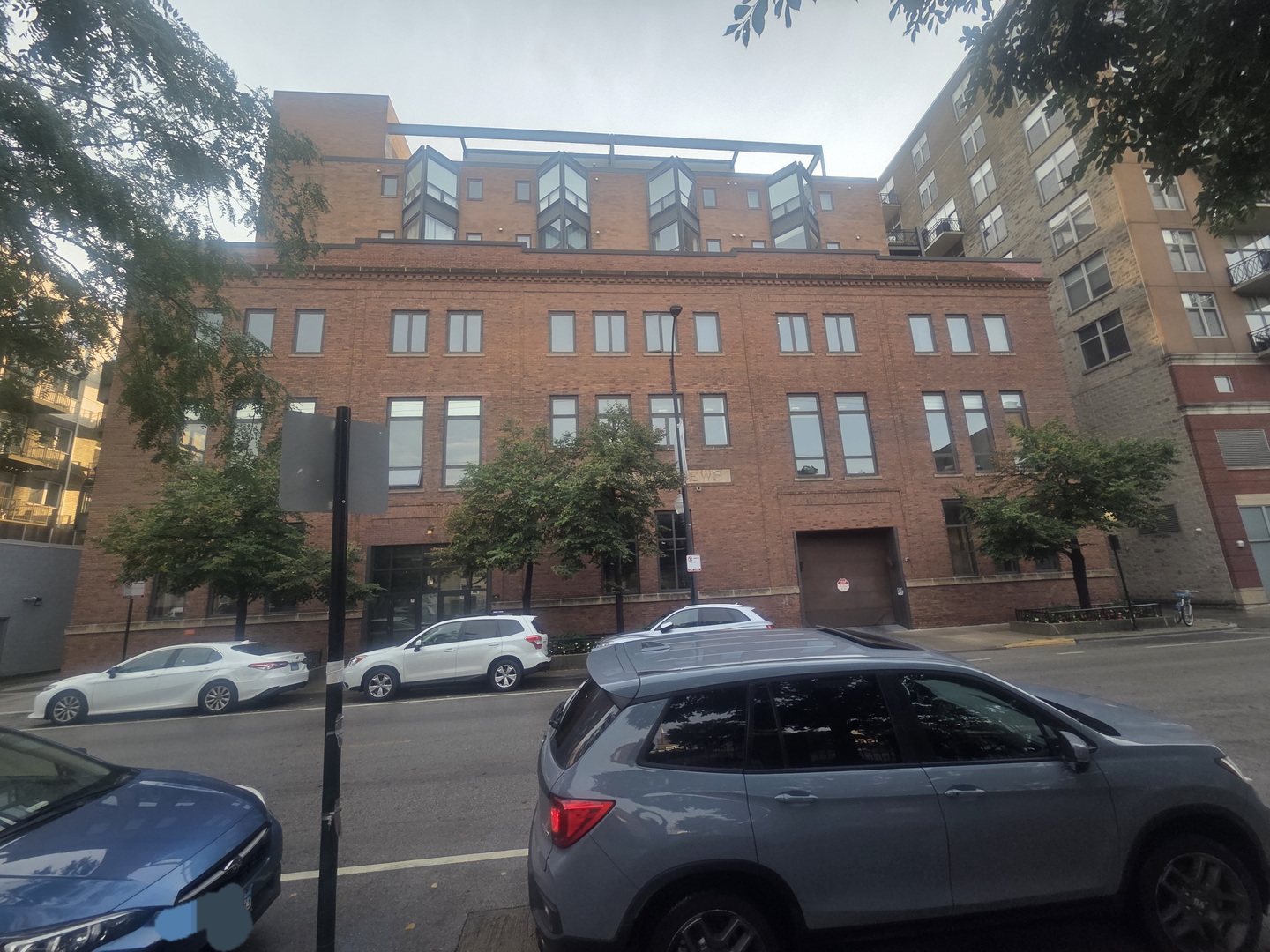 360 E Randolph Street #807 Chicago IL 60601 MLS #MRD12500150 42 broker reciprocity