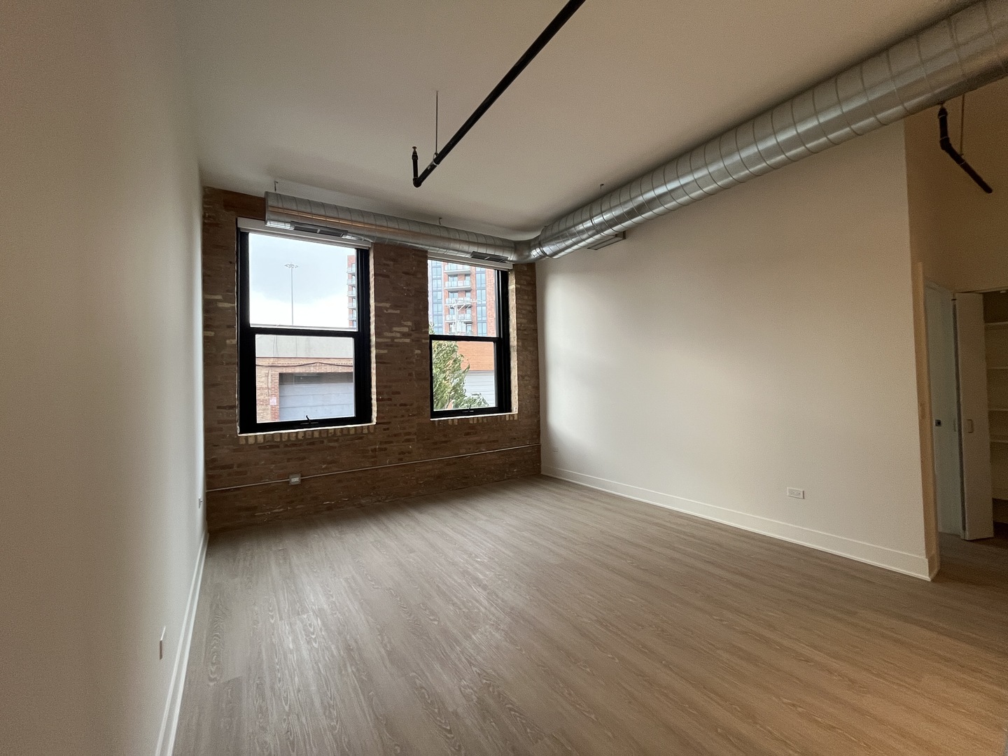 MLS #MRD12504596 image #4