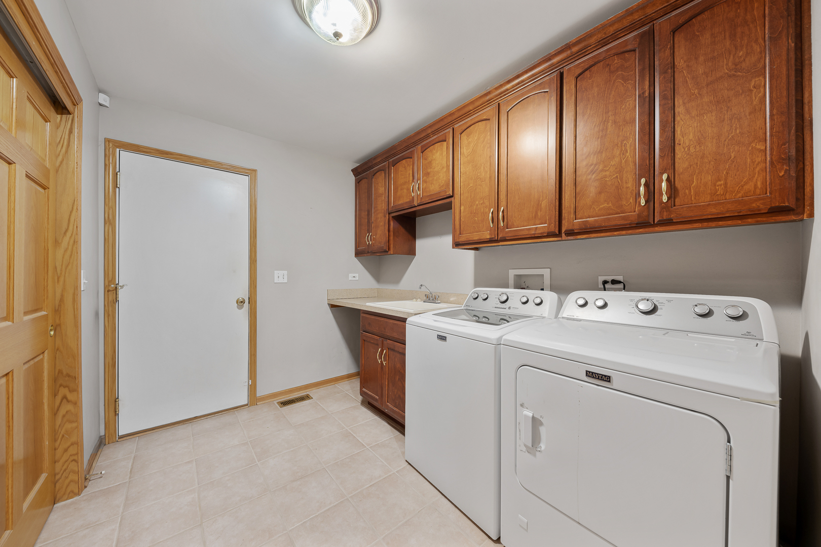 MLS #MRD12496383 image #8