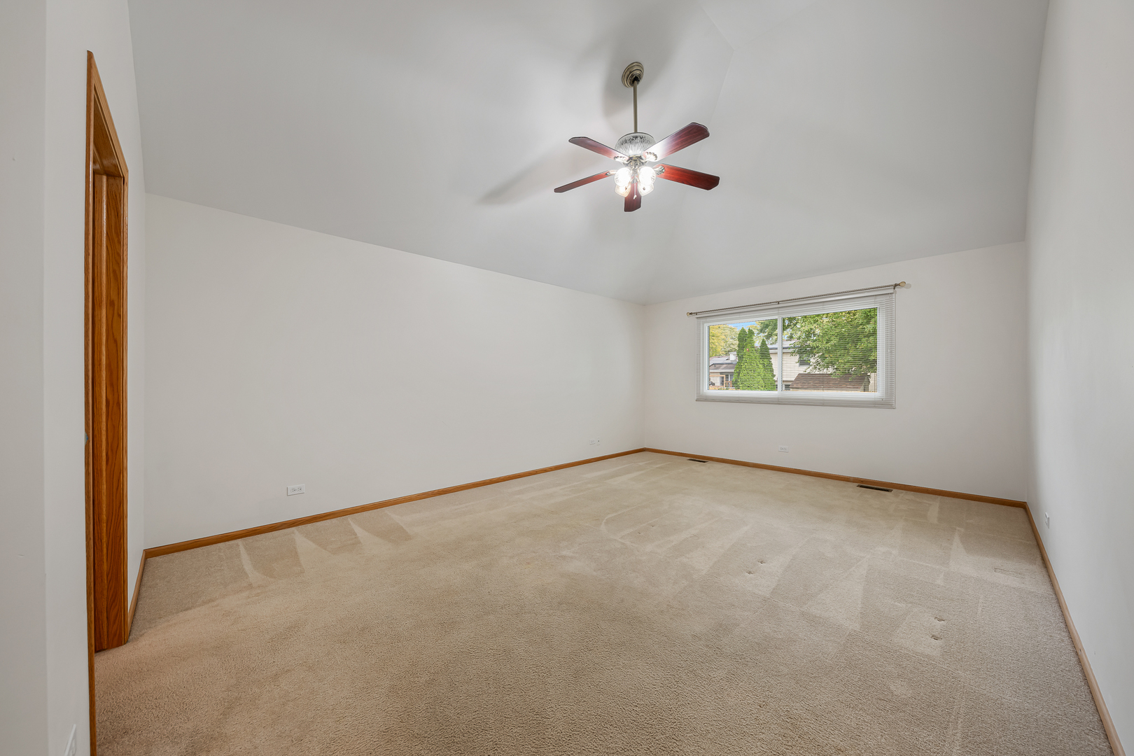 MLS #MRD12496383 image #9