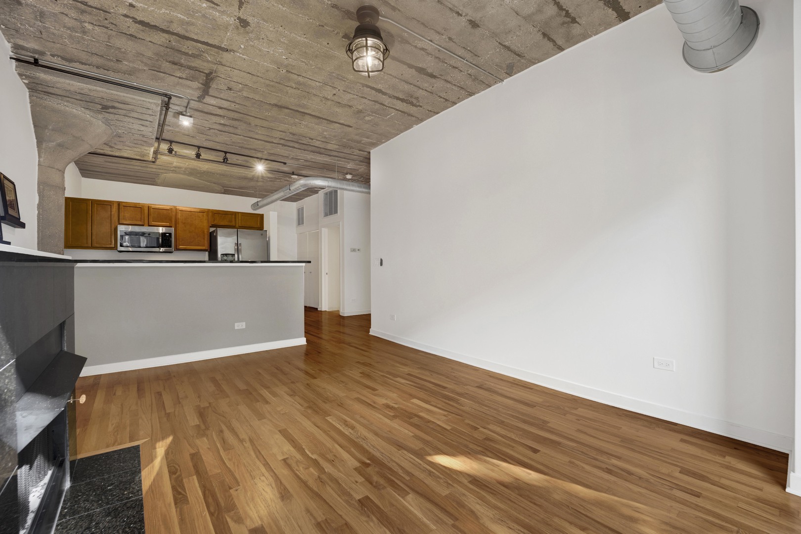 MLS #MRD12504755 image #5