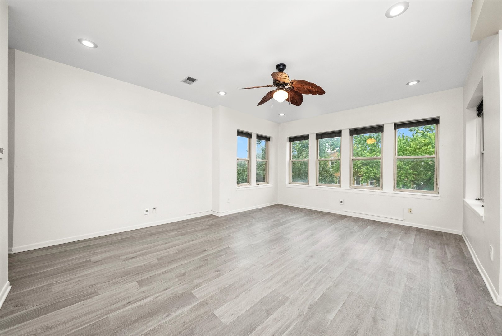 MLS #MRD12504858 image #3