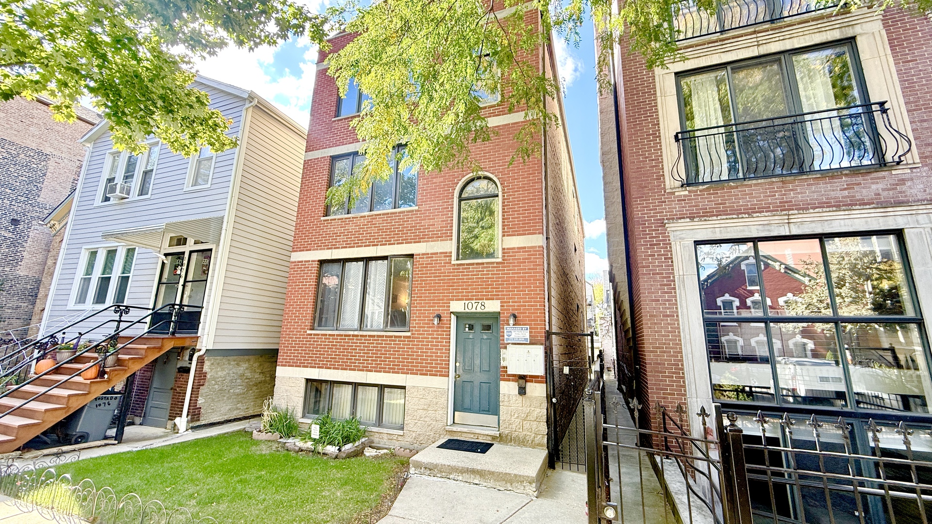 757 N Orleans Street #2101 Chicago IL 60654 MLS #MRD12479108 92 broker reciprocity