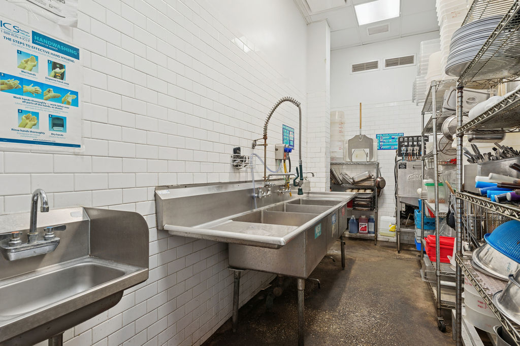 MLS #MRD12505696 image #44