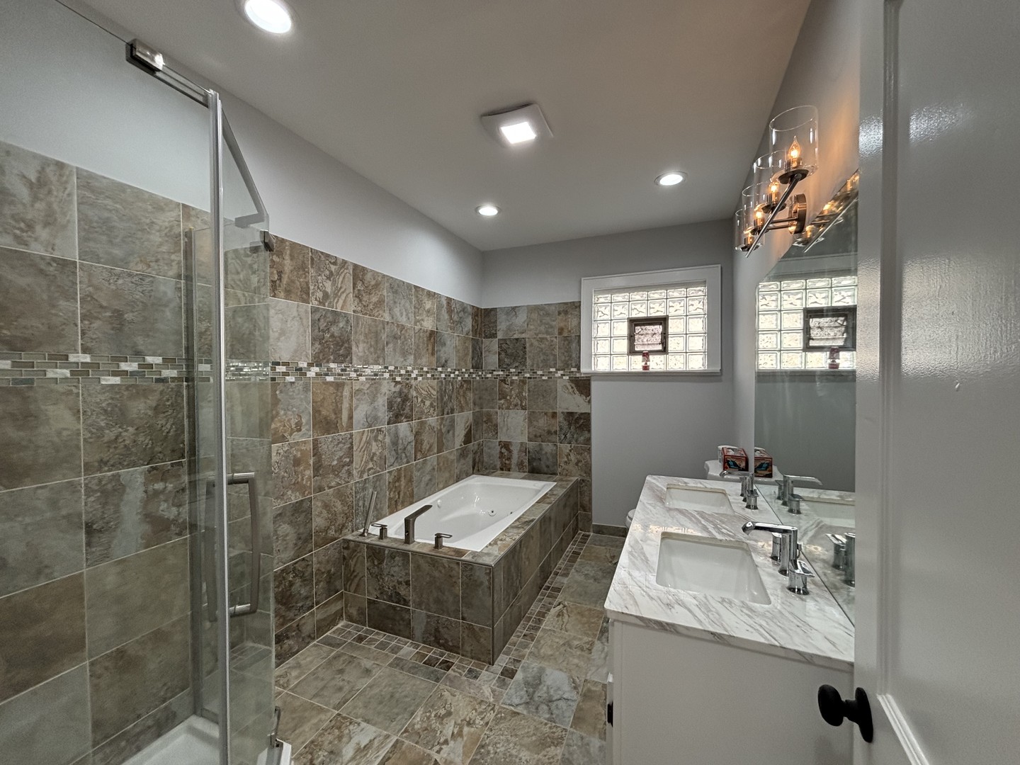 MLS #MRD12509277 image #17