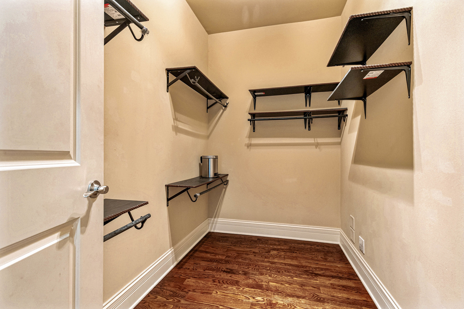 MLS #MRD12513856 image #38