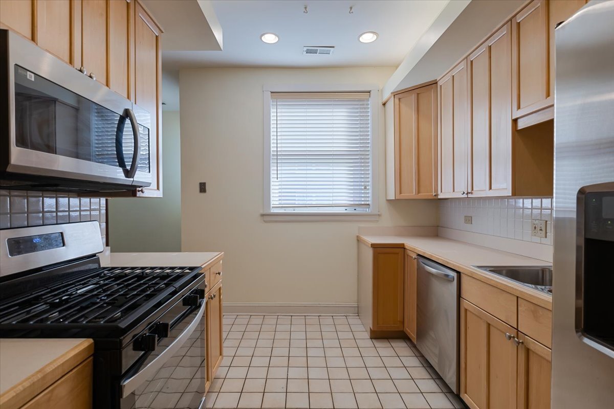 MLS #MRD12526560 image #9