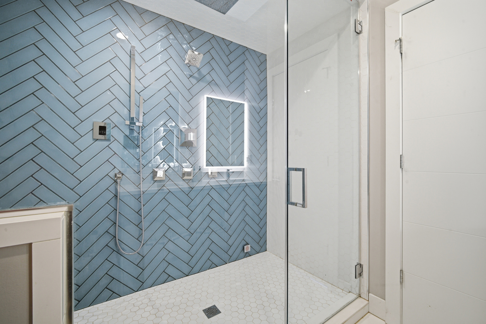 MLS #MRD12526768 image #12