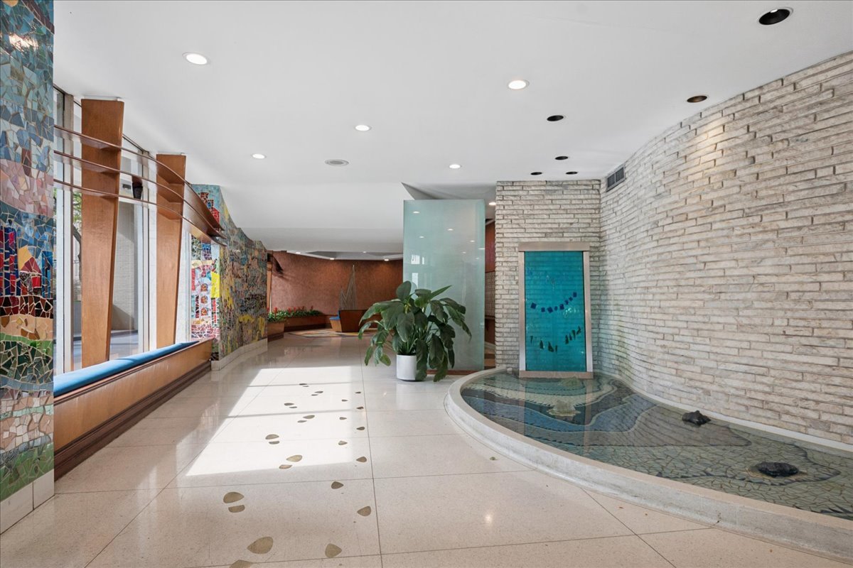 MLS #MRD12527484 image #2