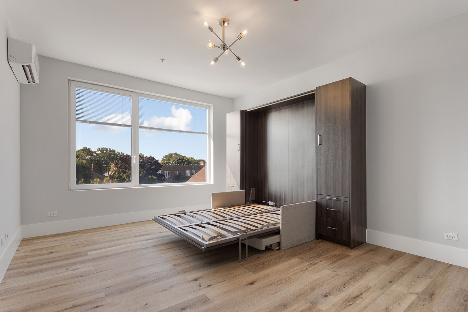 MLS #MRD12527565 image #2