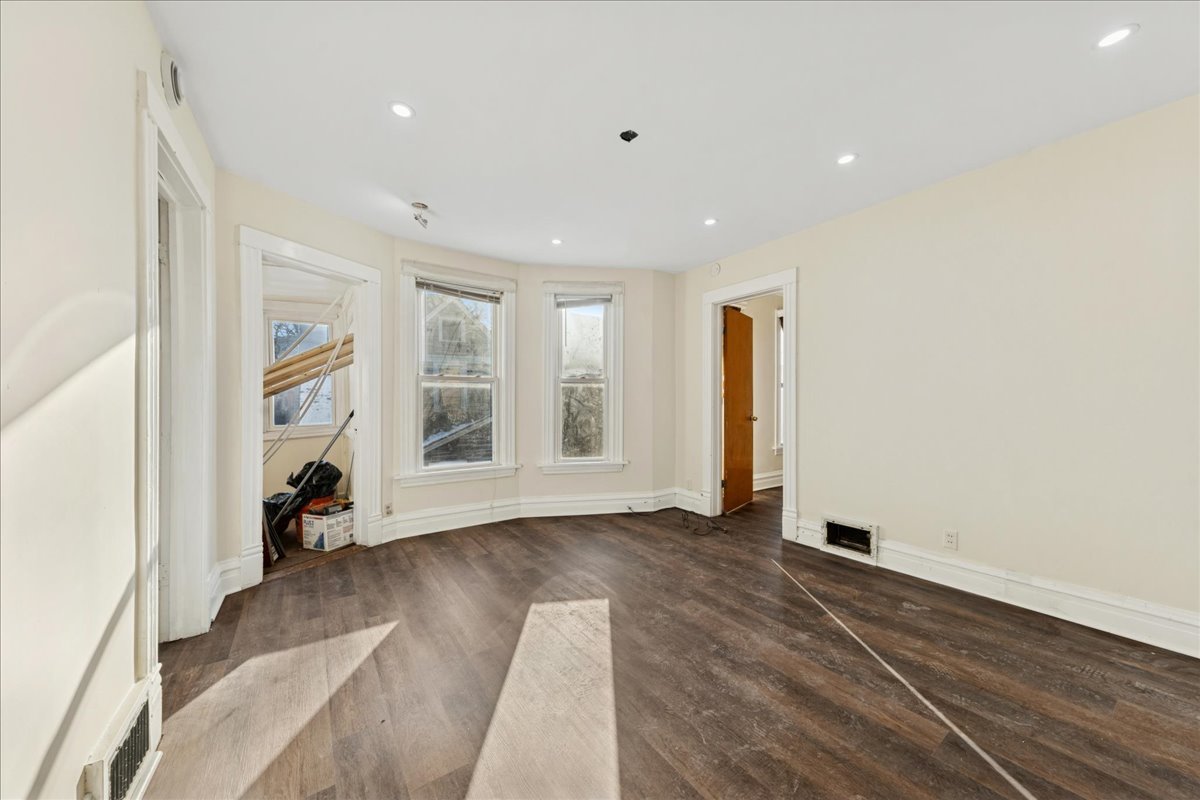 MLS #MRD12532513 image #5