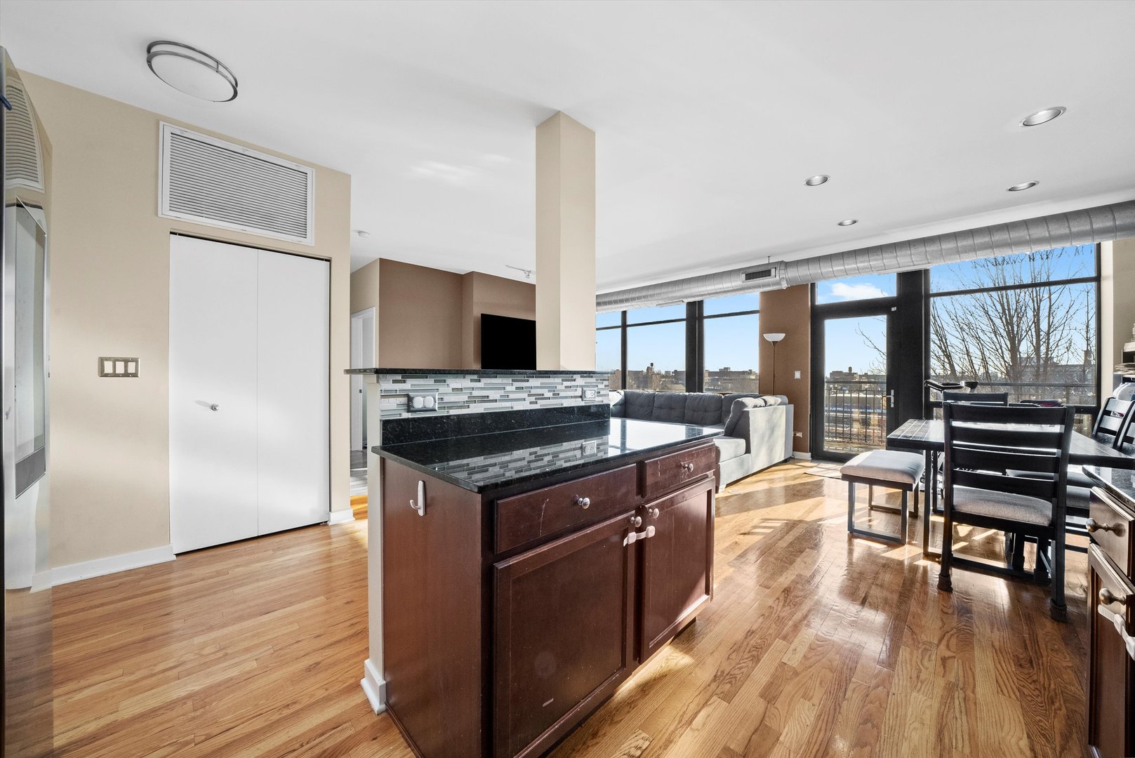 MLS #MRD12532855 image #9