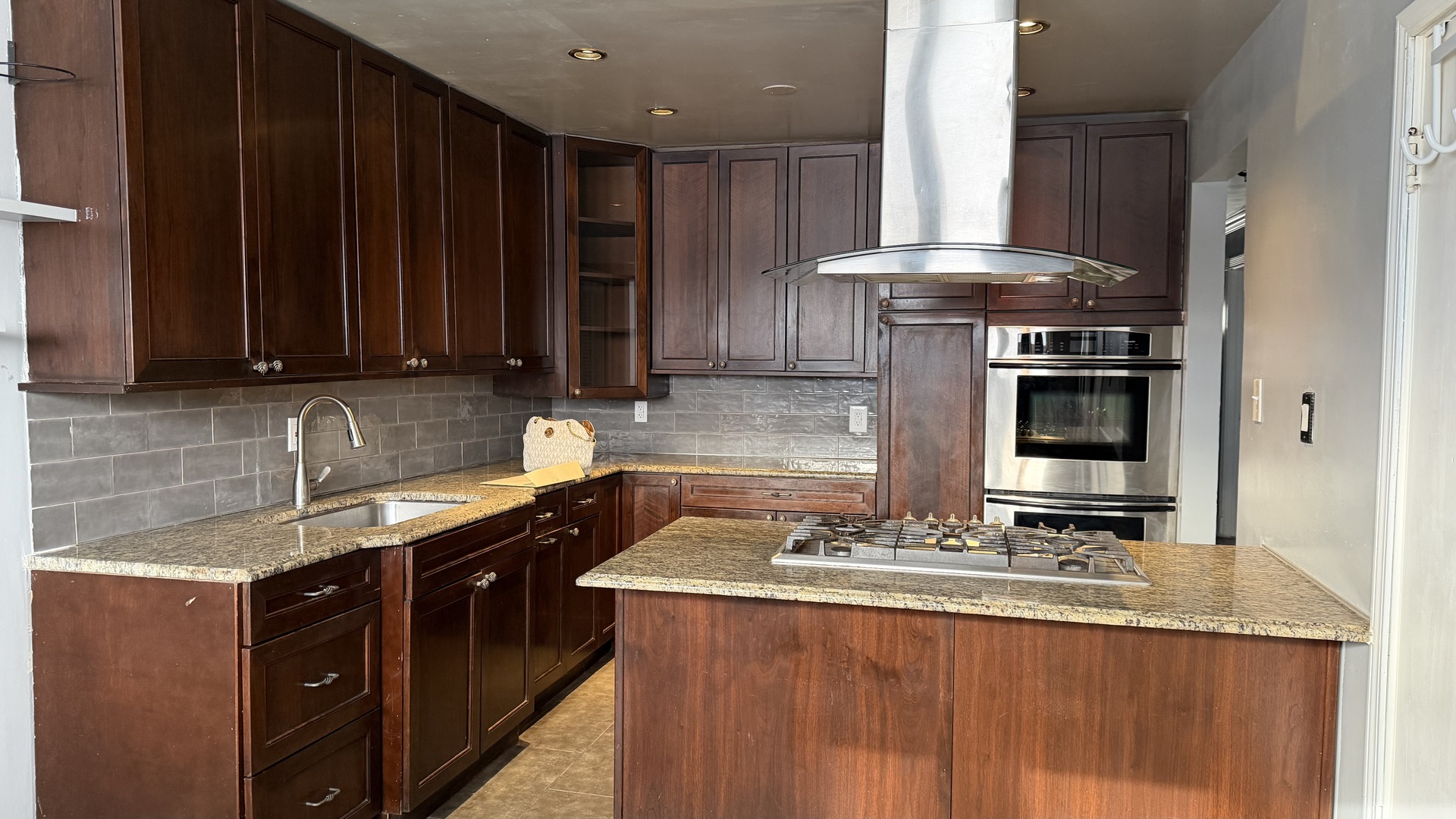 MLS #MRD12533348 image #3