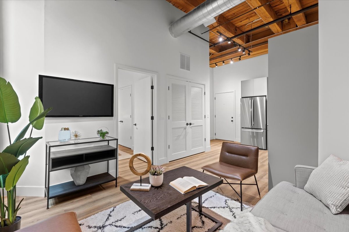 MLS #MRD12533749 image #5