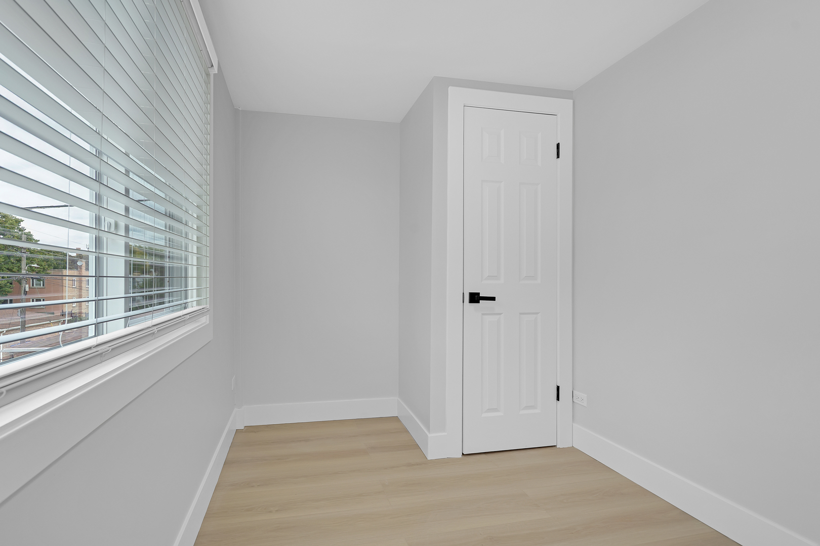 MLS #MRD12534917 image #17