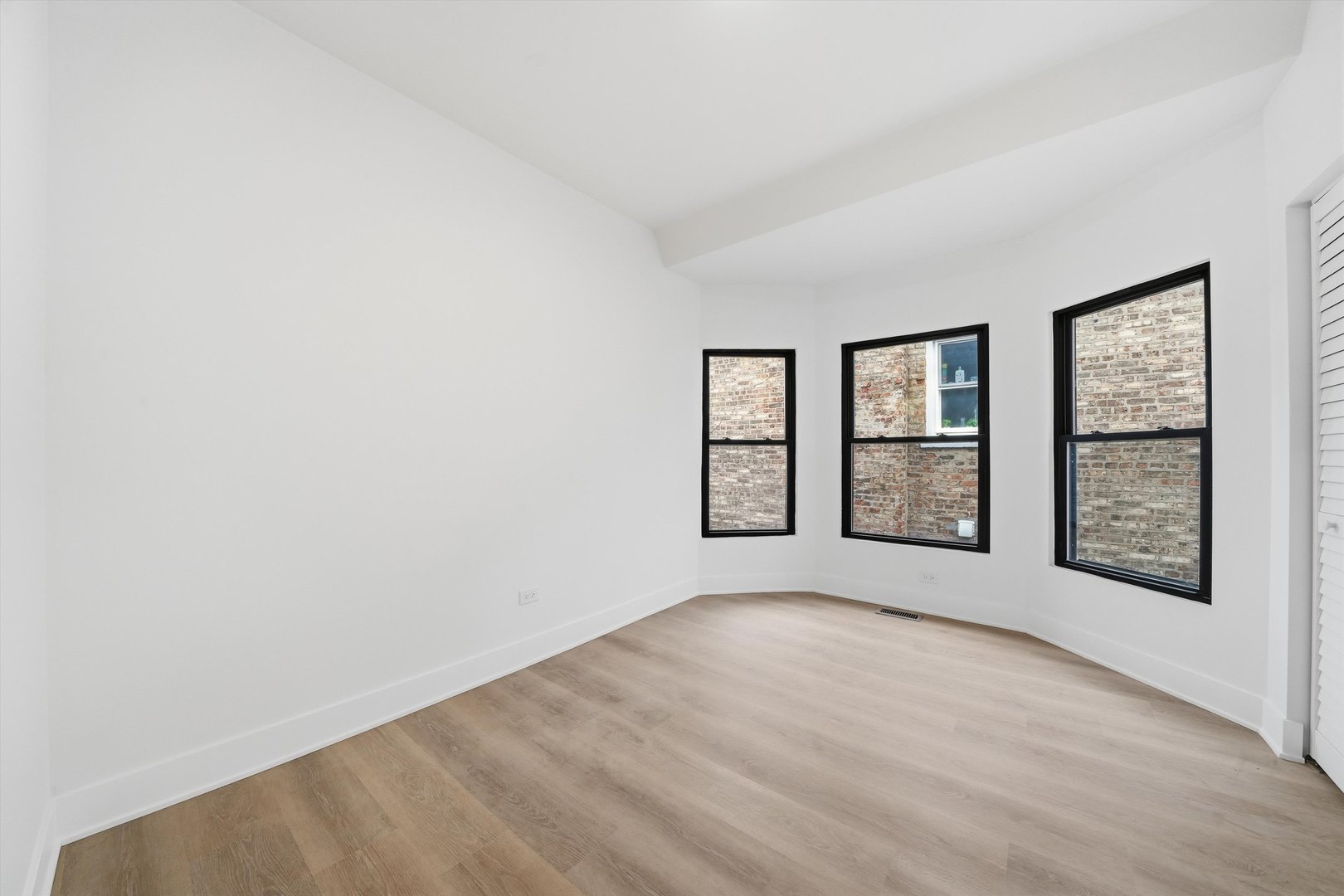 MLS #MRD12536288 image #14