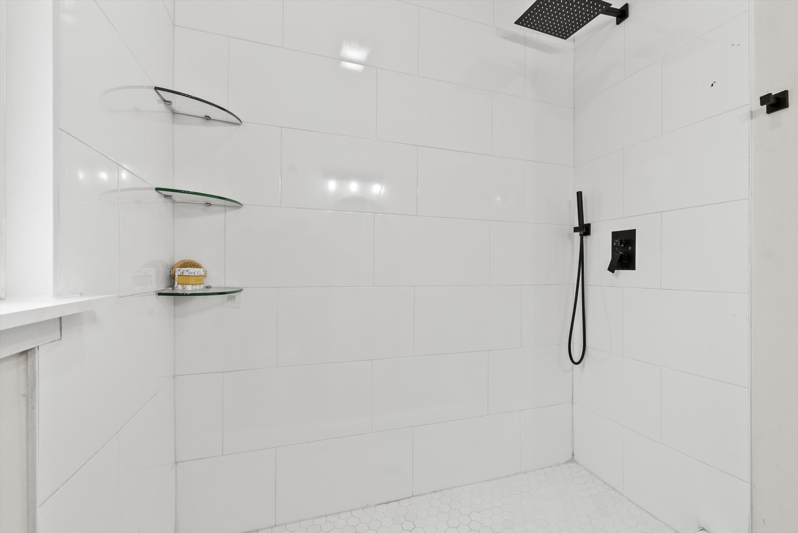 MLS #MRD12545783 image #16