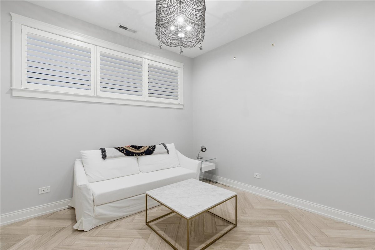 MLS #MRD12549046 image #14