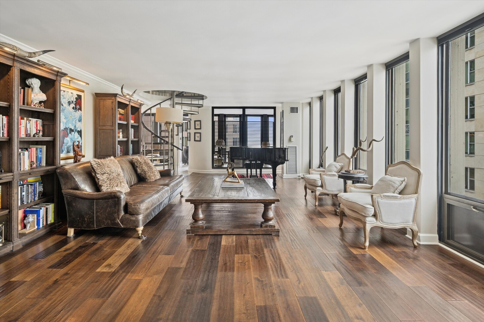 MLS #MRD12552933 image #2