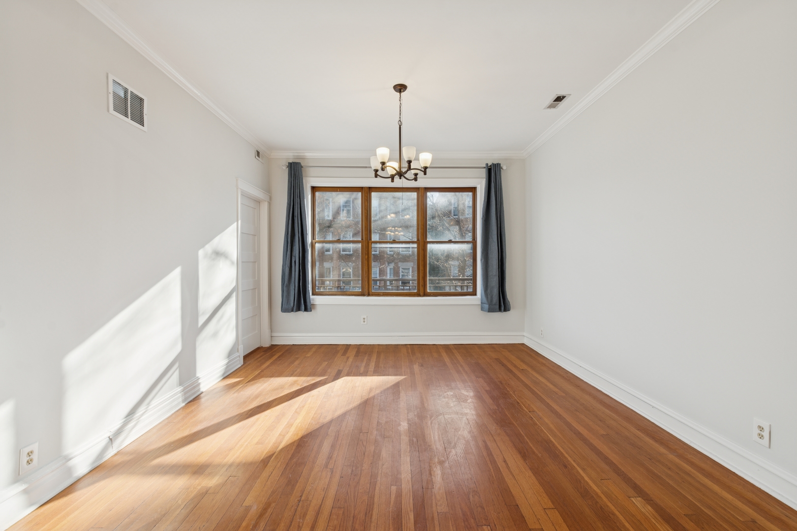 MLS #MRD12556786 image #4