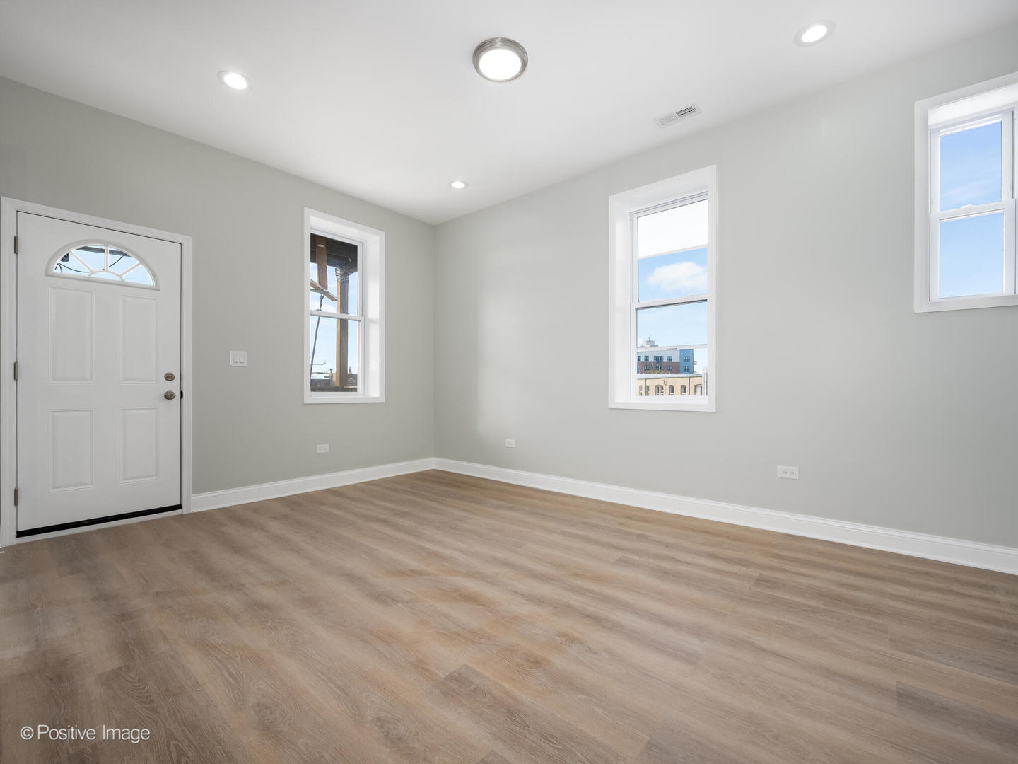 MLS #MRD12559206 image #2