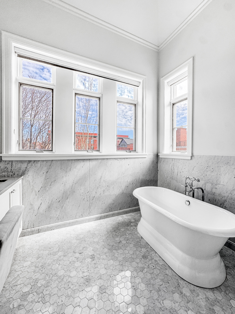 MLS #MRD12576137 image #32