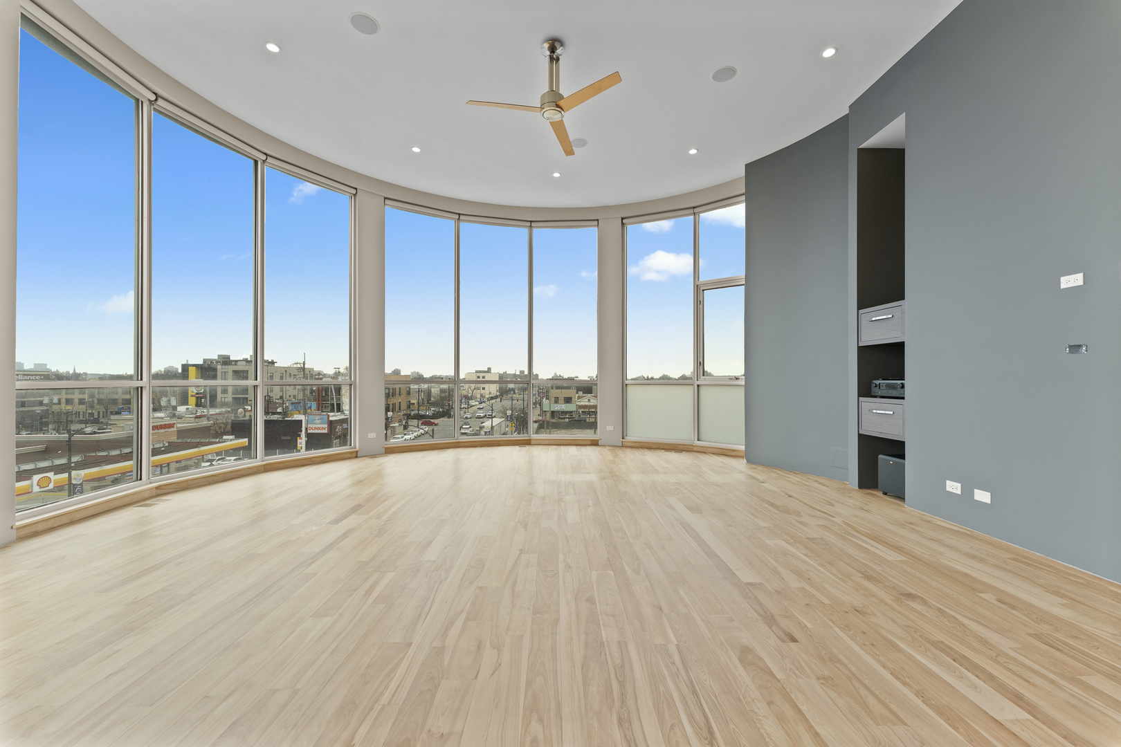 MLS #MRD12578341 image #2