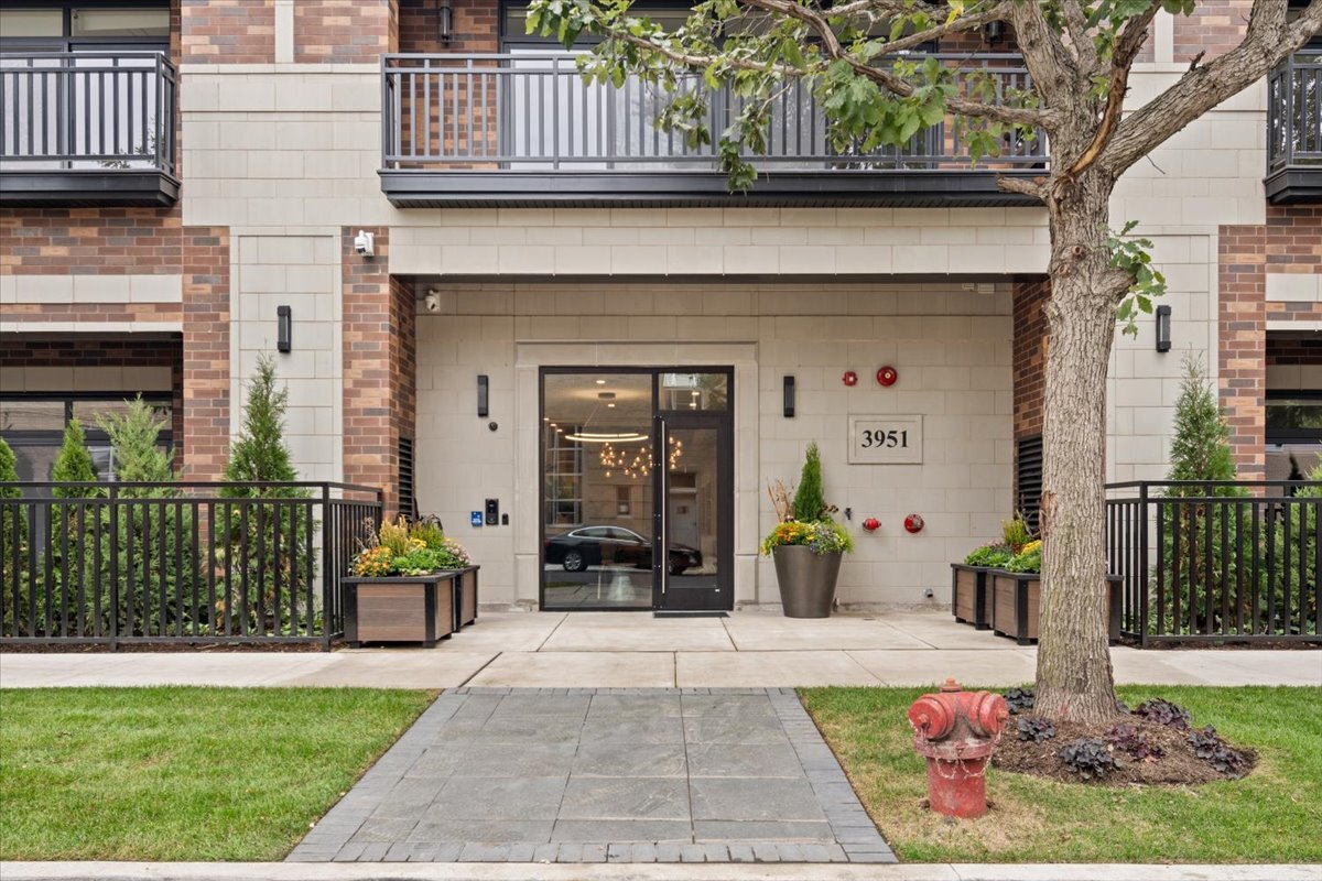 MLS #MRD12581497 image #1