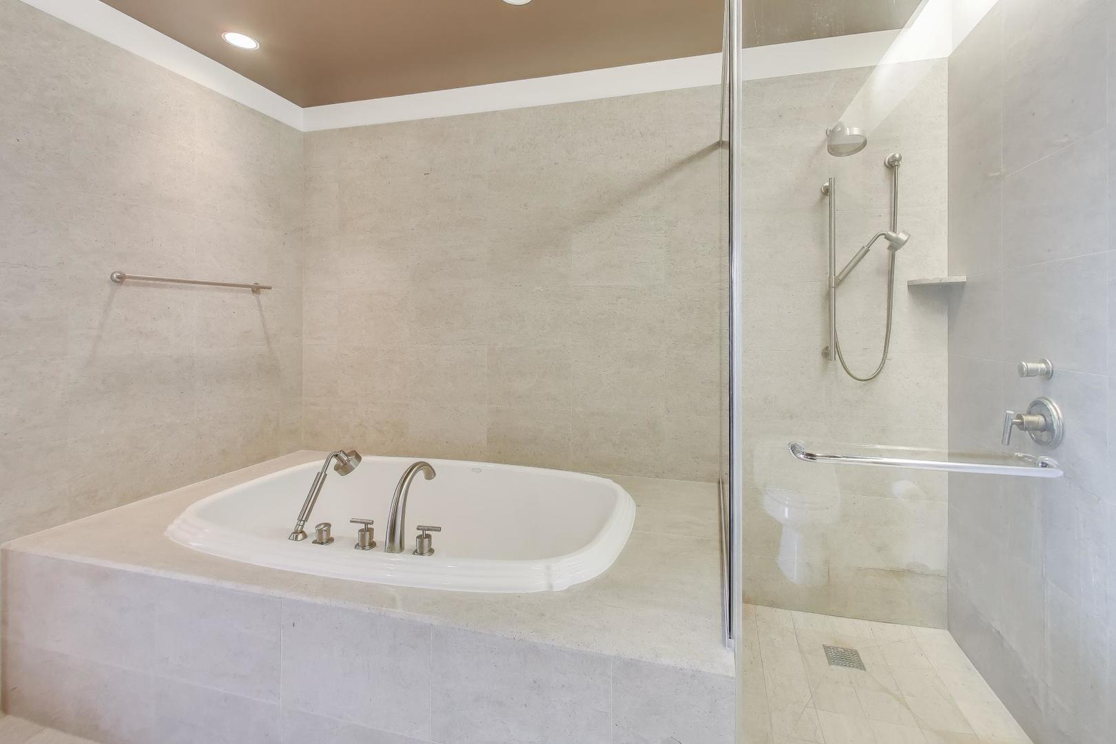 MLS #MRD12583237 image #16