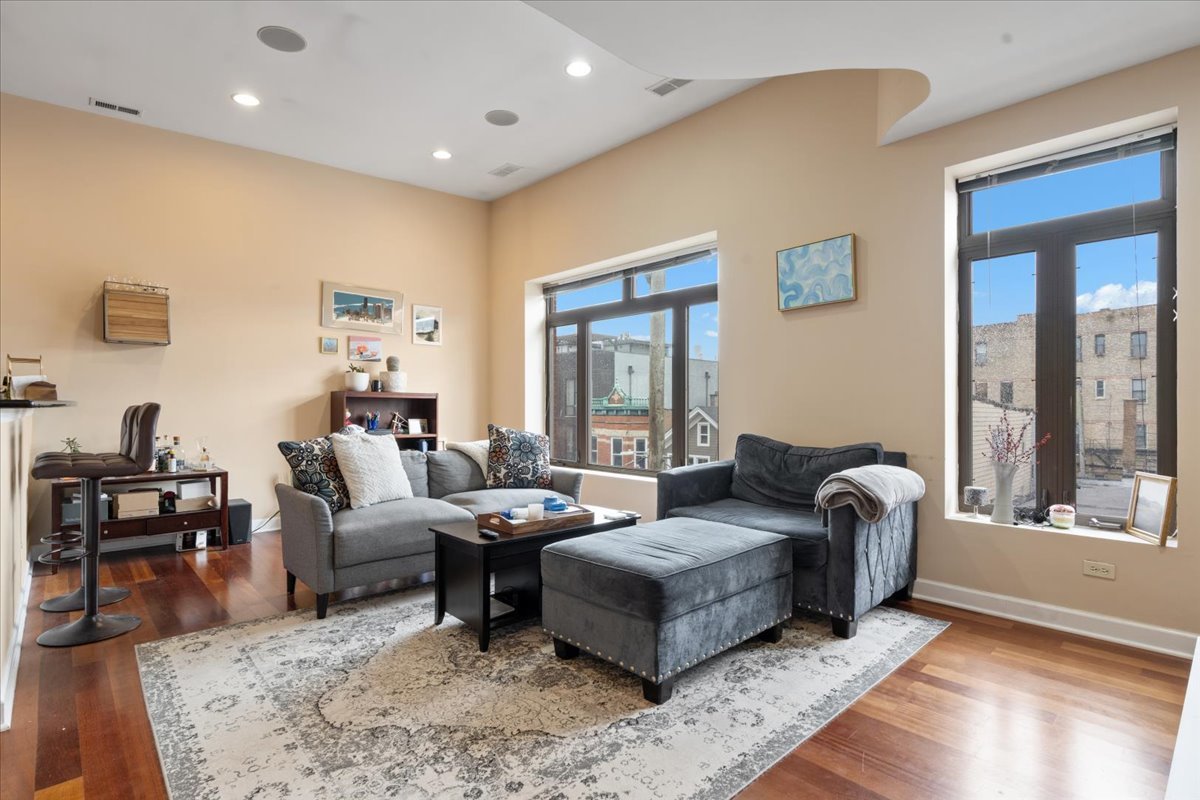 MLS #MRD12584719 image #1