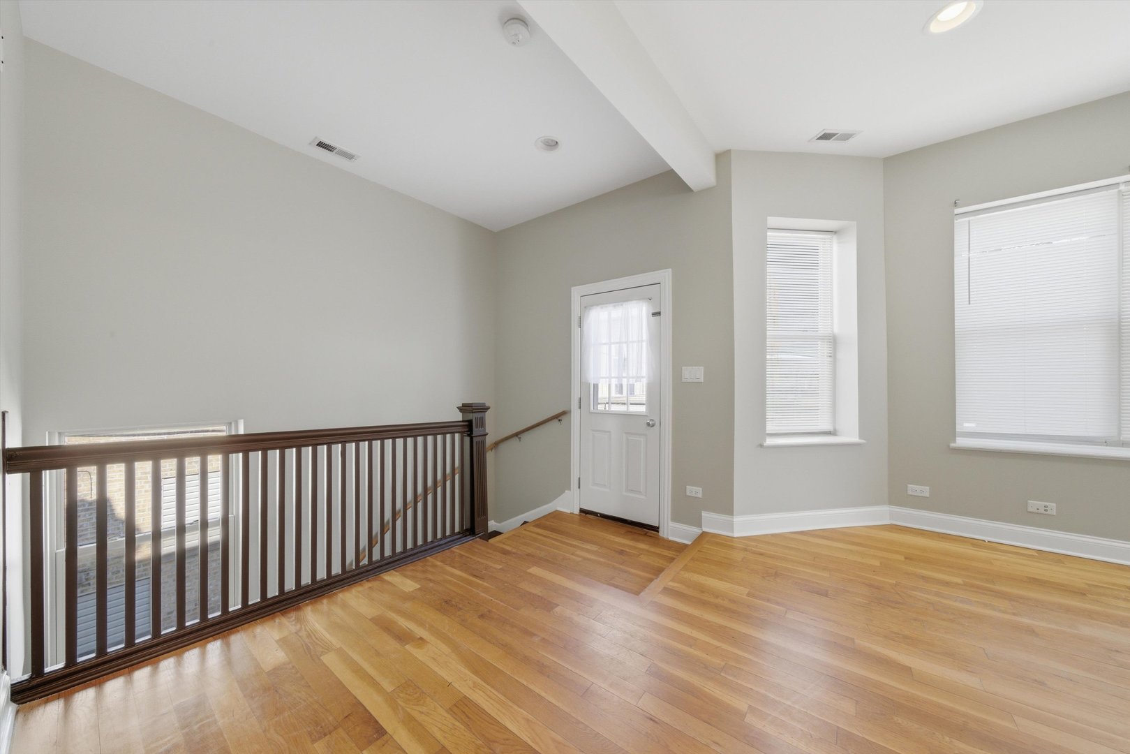 MLS #MRD12590751 image #2