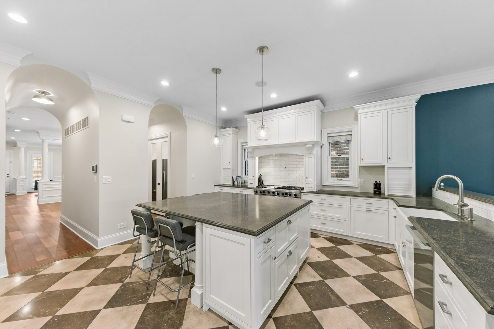 MLS #MRD12598359 image #6