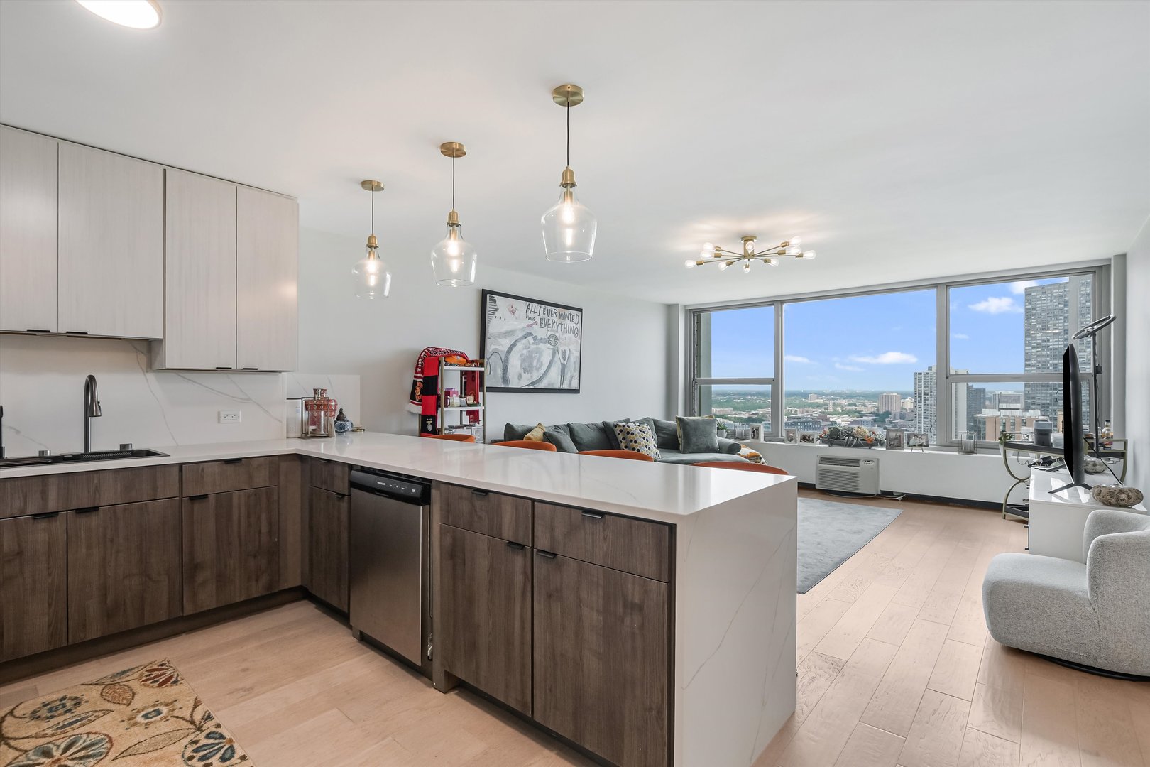 MLS #MRD12603463 image #1