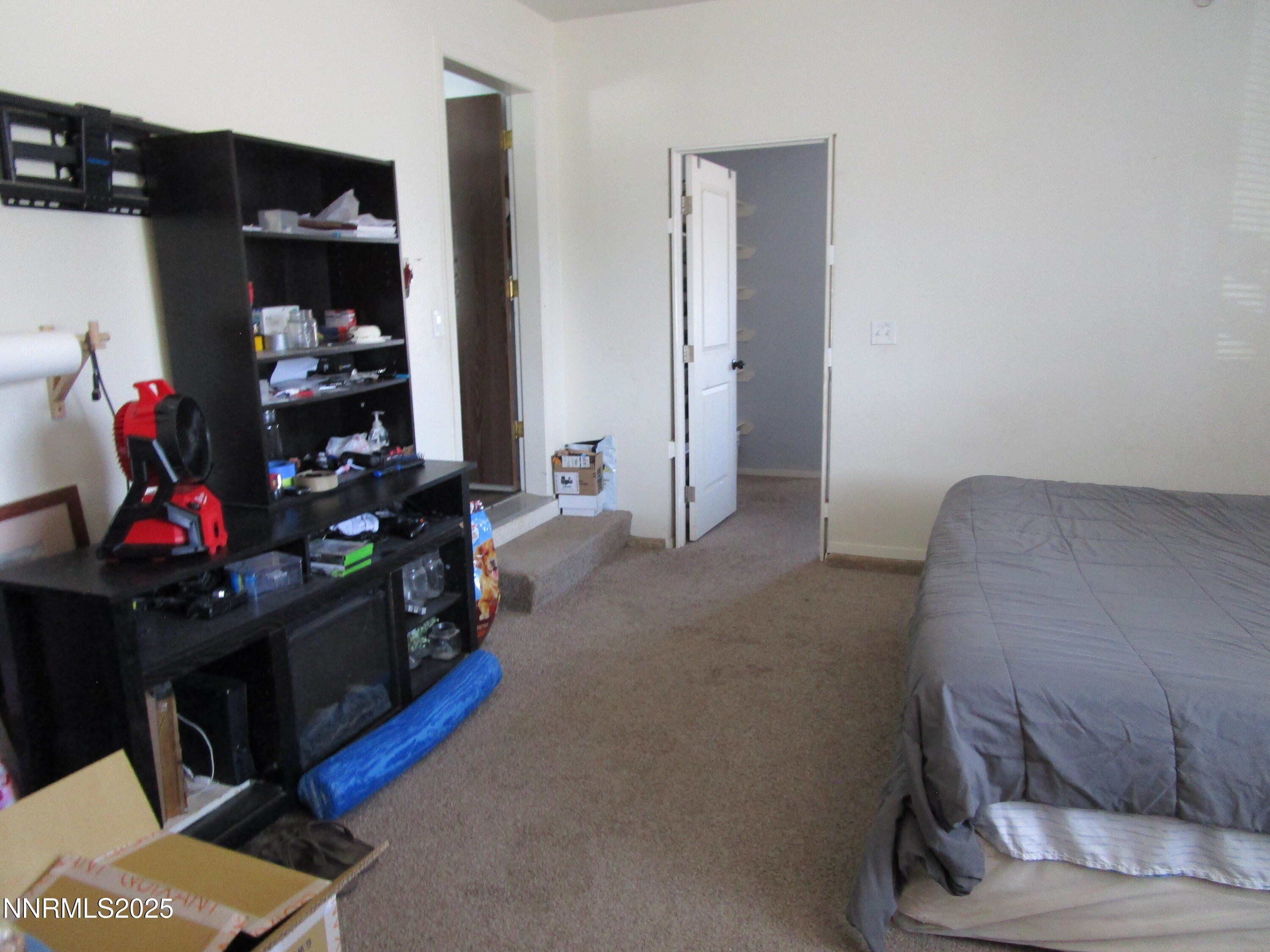 MLS #250054803 image #11