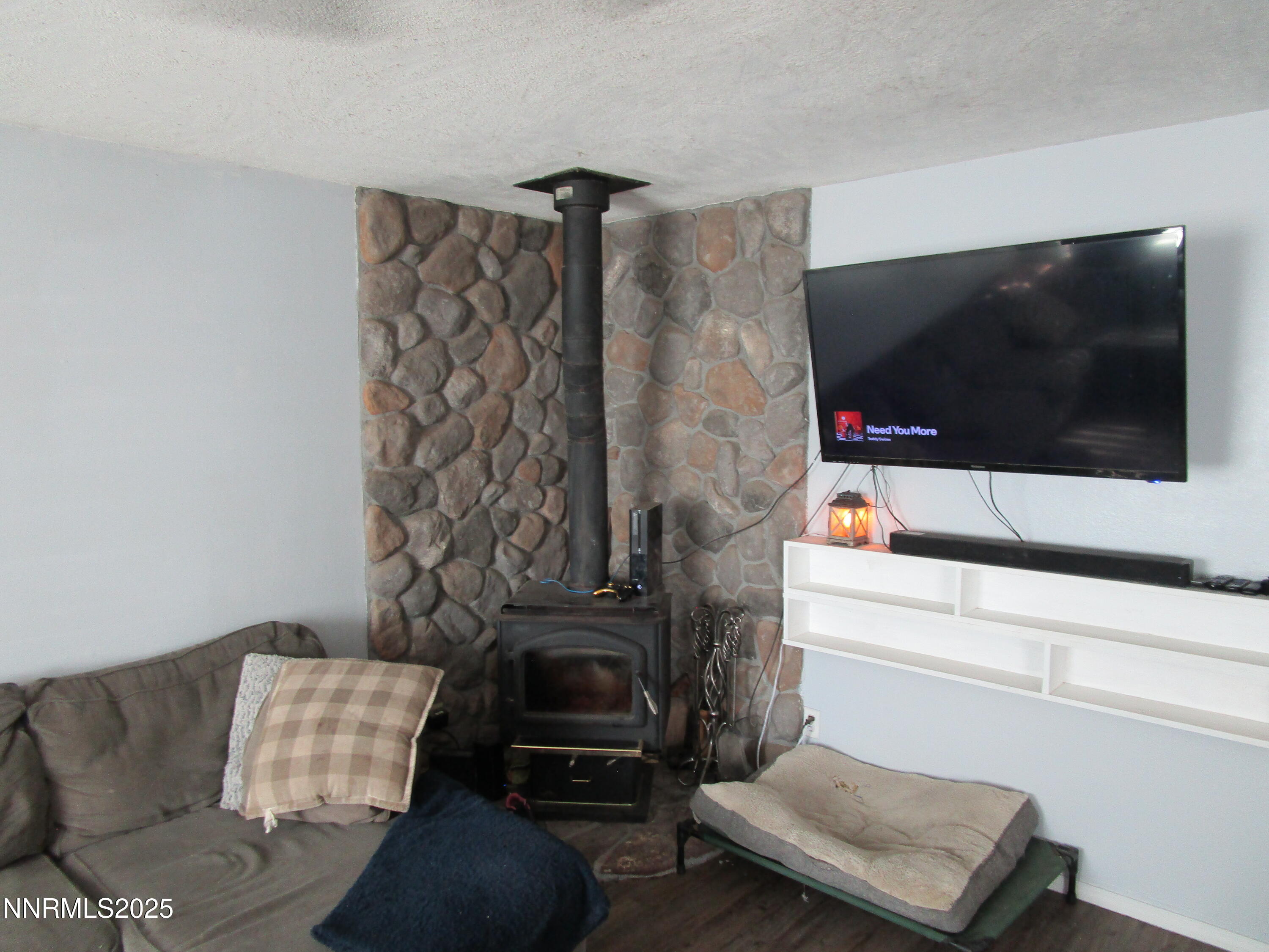 MLS #250054803 image #2