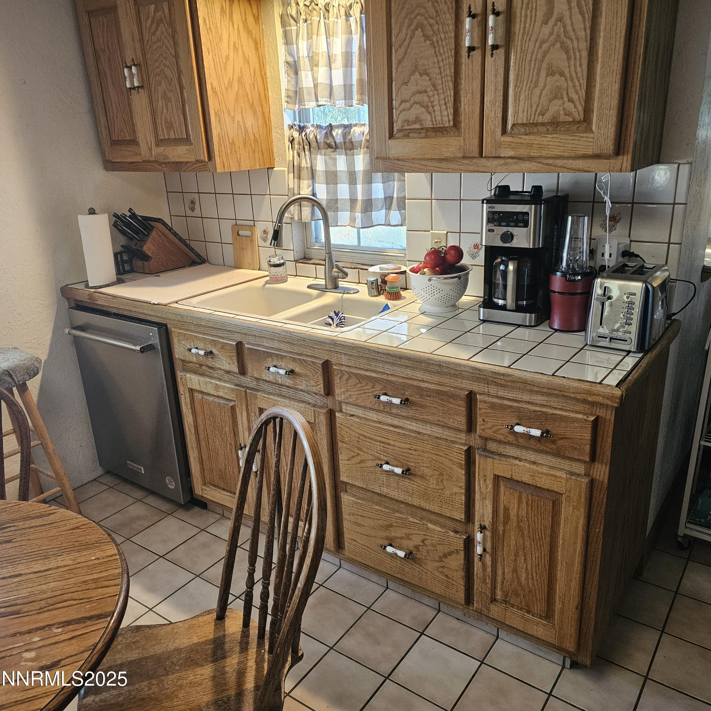 MLS #250058841 image #16