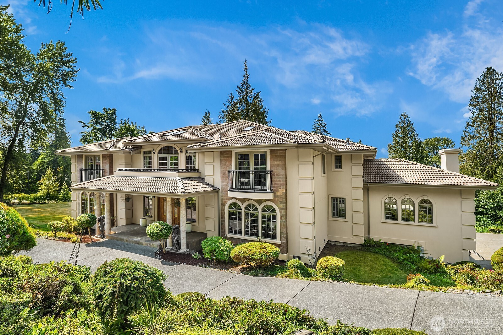 MLS #NWM2302112 image #1