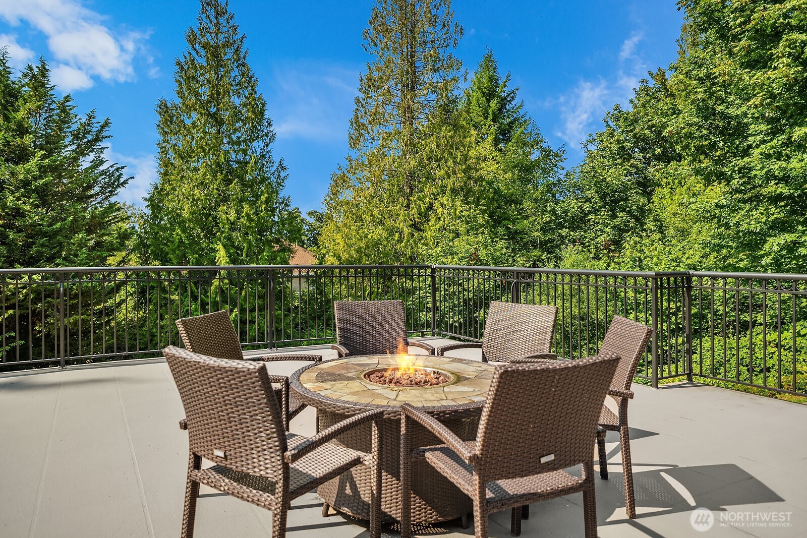 MLS #NWM2302112 image #11