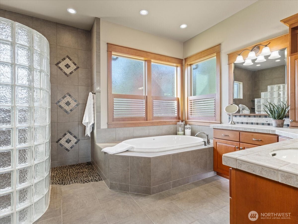 MLS #NWM2345516 image #22