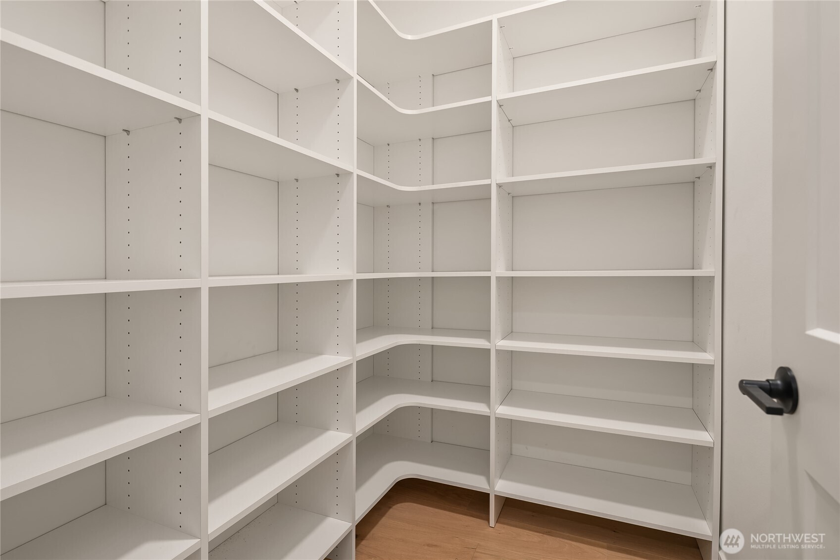 MLS #NWM2378688 image #13