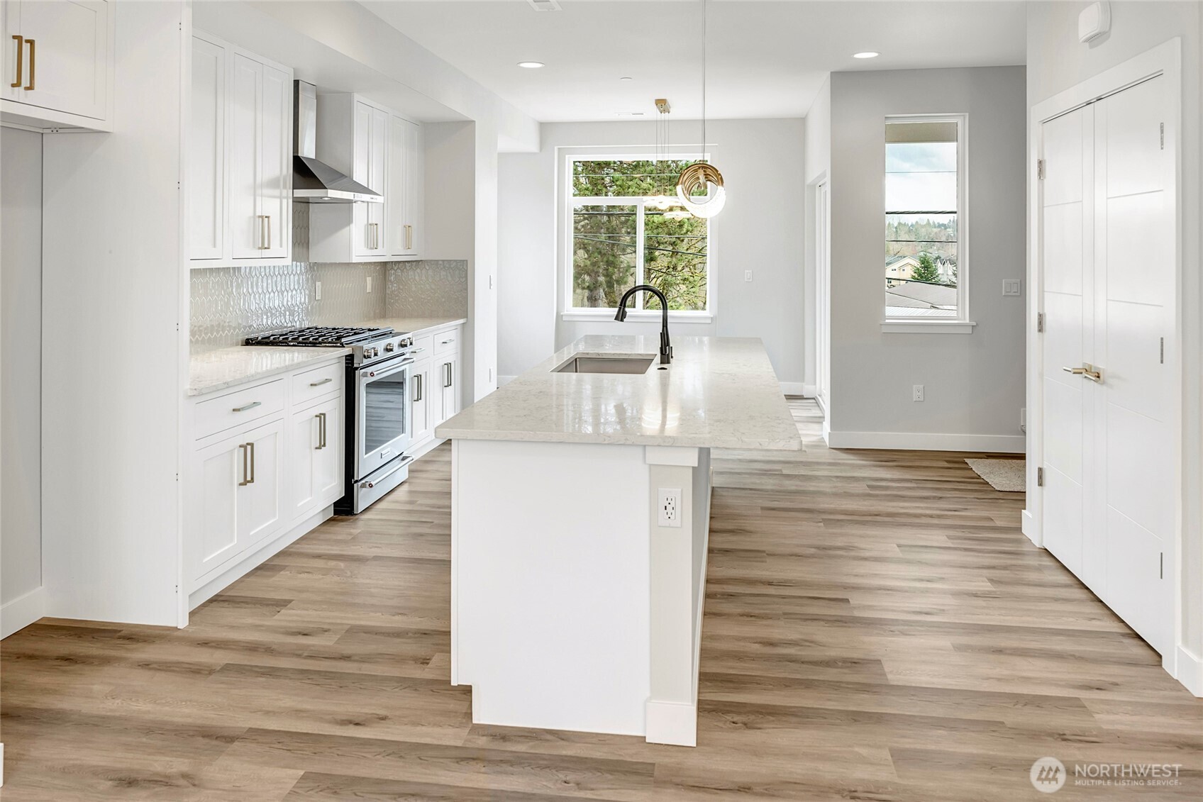 MLS #NWM2379111 image #11