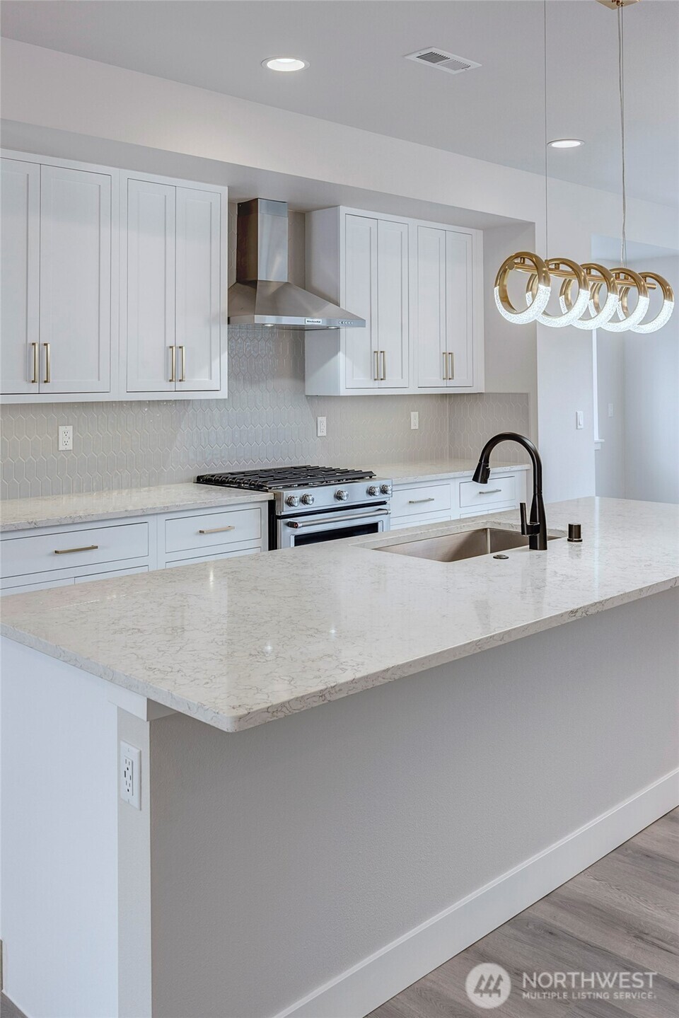 MLS #NWM2379111 image #8