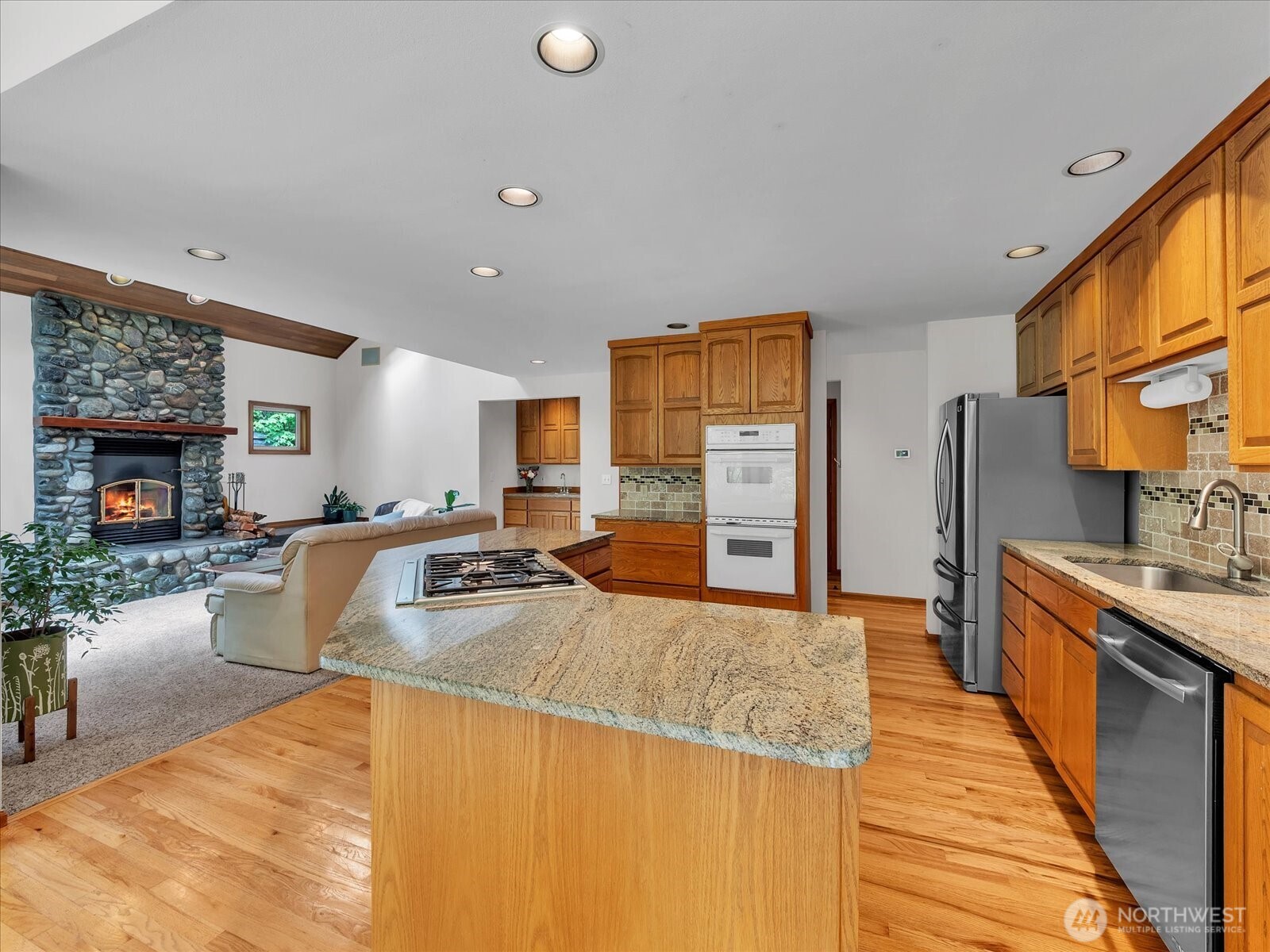 MLS #NWM2379646 image #14