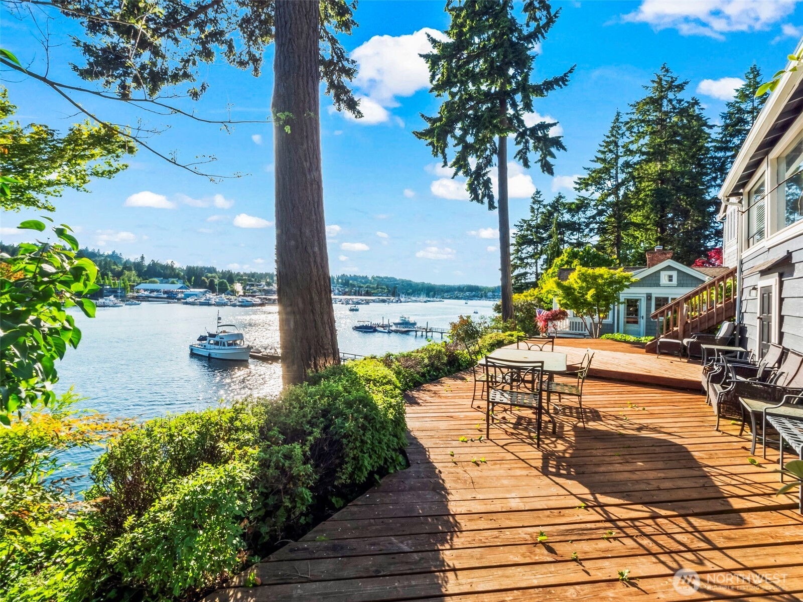 MLS #NWM2382226 image #1