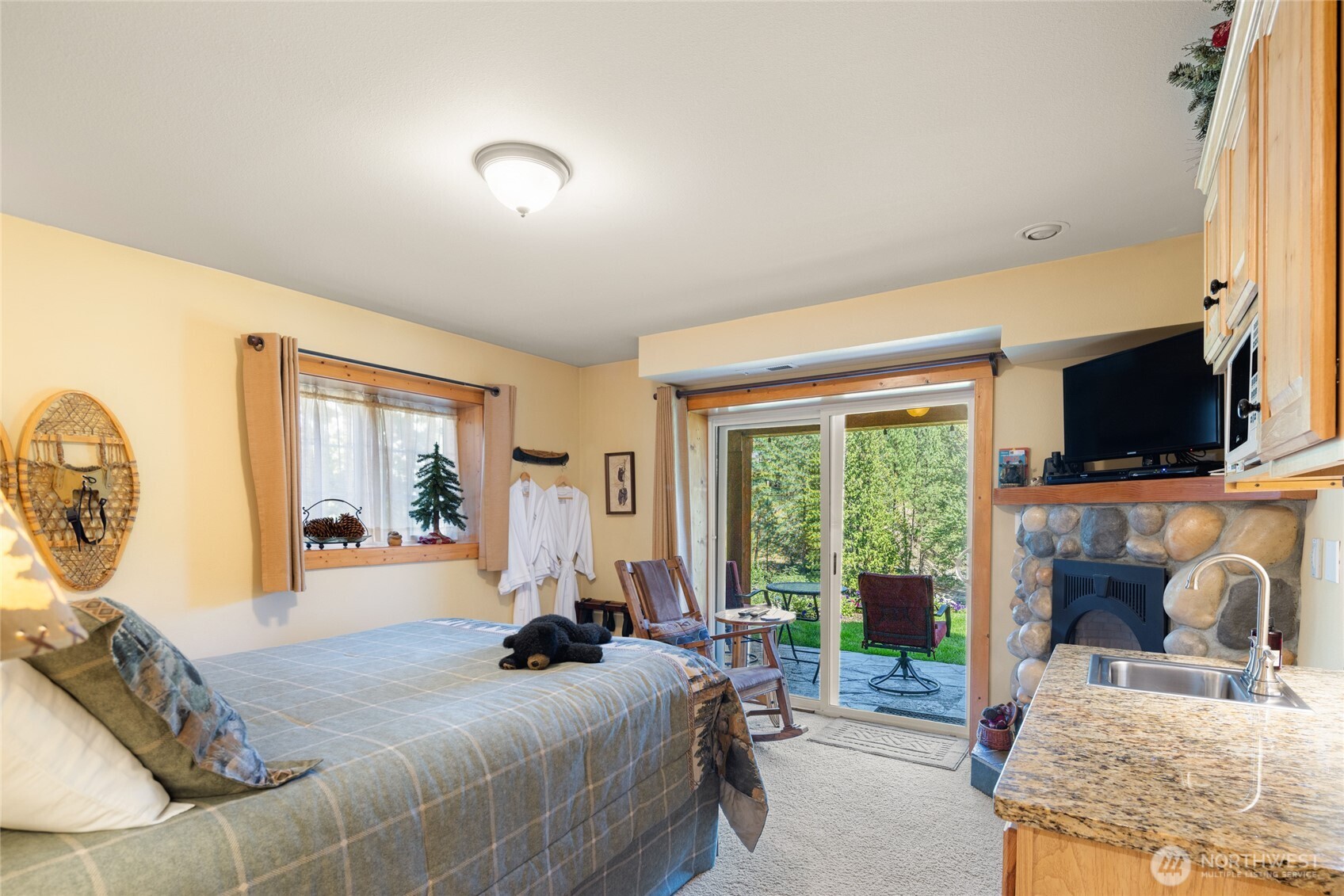 MLS #NWM2384576 image #20