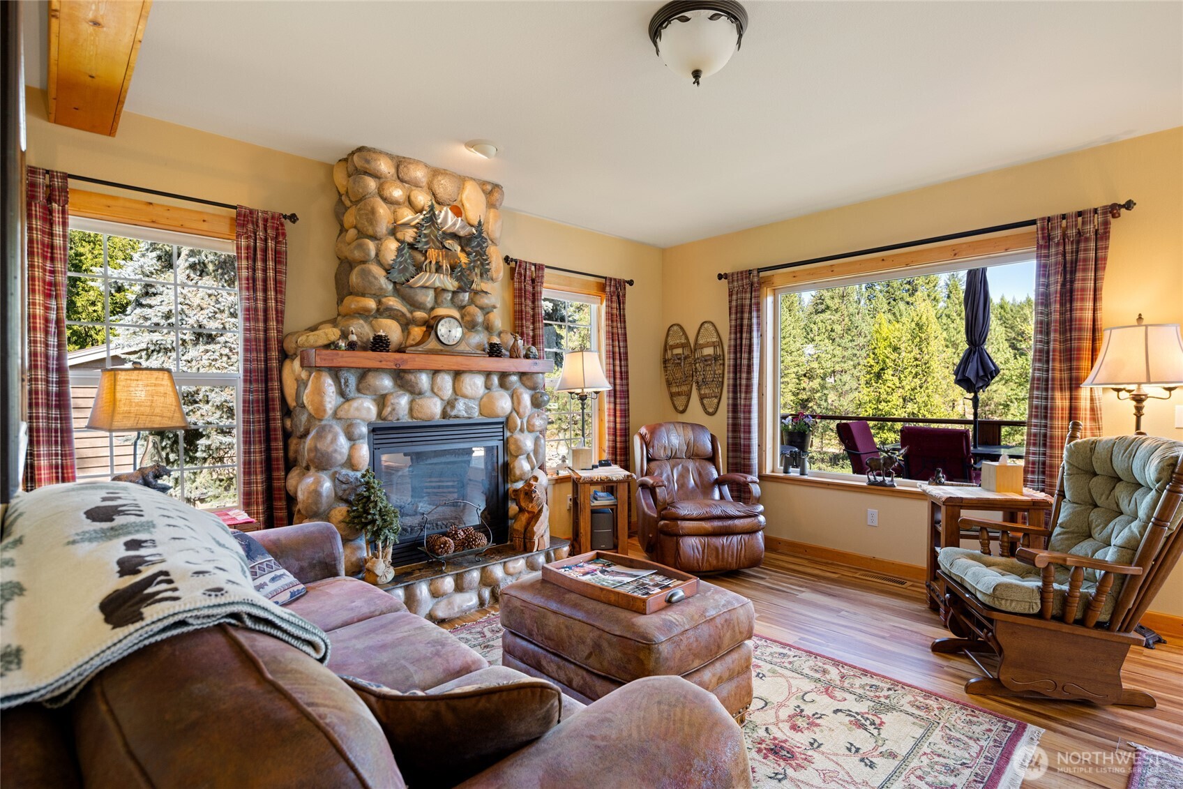 MLS #NWM2384576 image #5