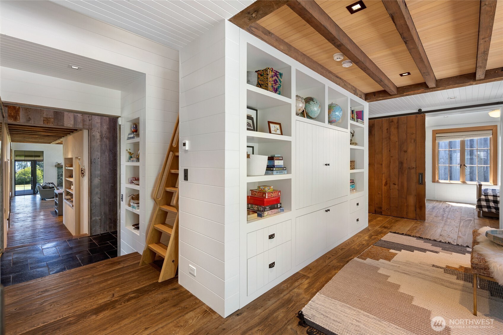 MLS #NWM2384714 image #19