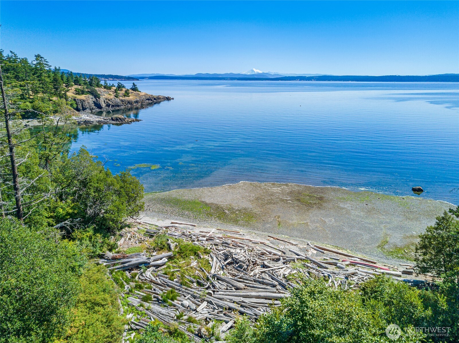 MLS #NWM2384714 image #4