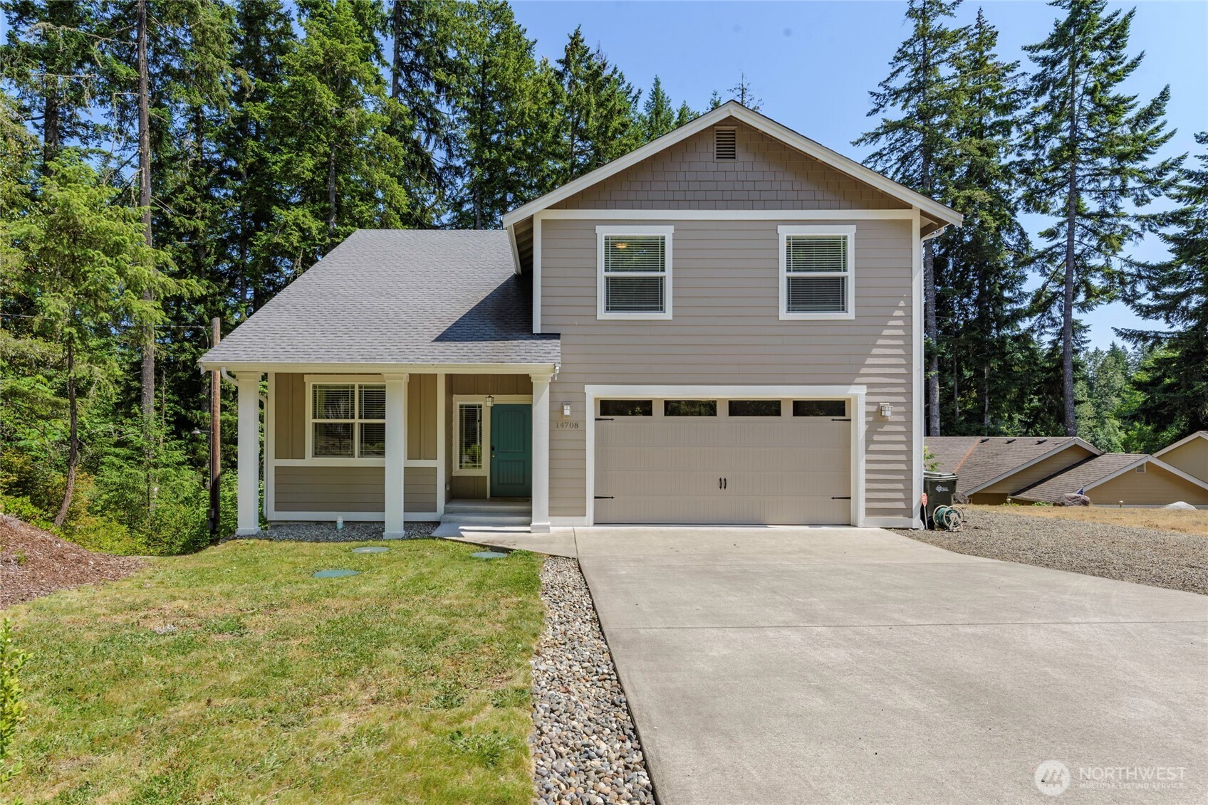 MLS #NWM2385448 image #0